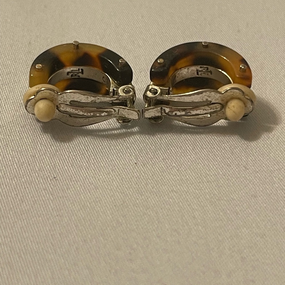 Ralph Lauren Elegant Tortoiseshell Clip-On Earrings - Picture 2 of 2